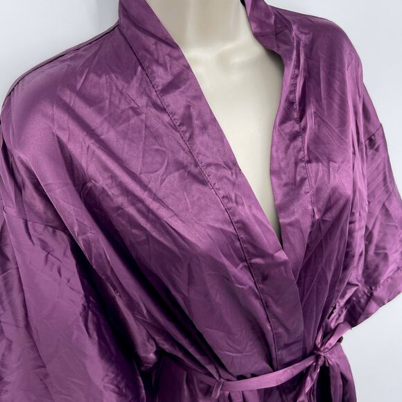 Be Wicked NEW Womens 1947 Getting Ready Satin Robe Front Sash Tie XL Purple - Picture 2 of 7